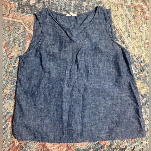 Eileen Fisher Blue Chambray Sleeveless Top – Size Small - Picture 1 of 5